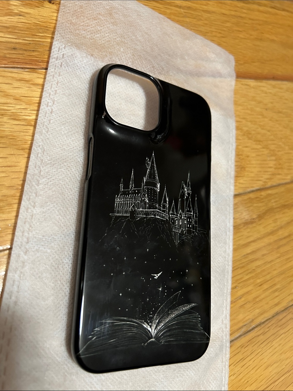 iPhone 14 Hogwarts Castle Case